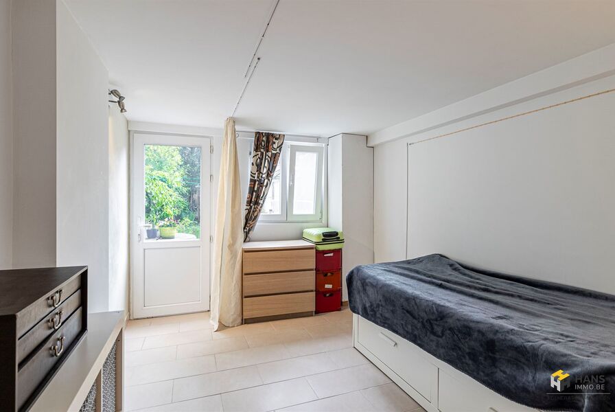 Eengezins woning te koop in DEURNE