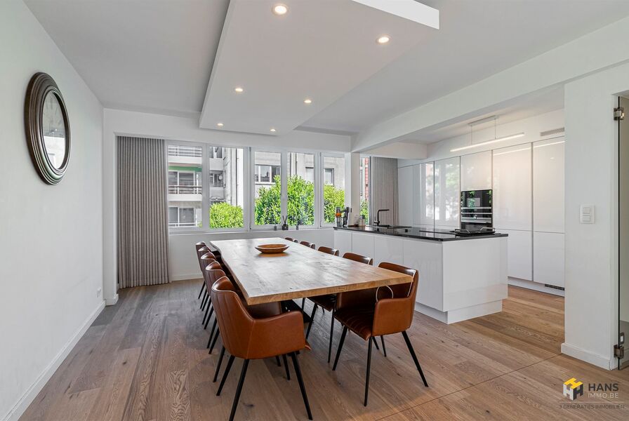 Eengezins woning te koop in DEURNE