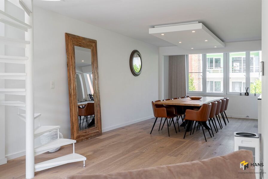 Eengezins woning te koop in DEURNE