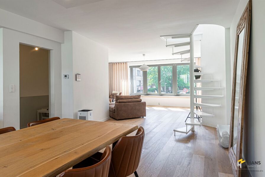 Eengezins woning te koop in DEURNE