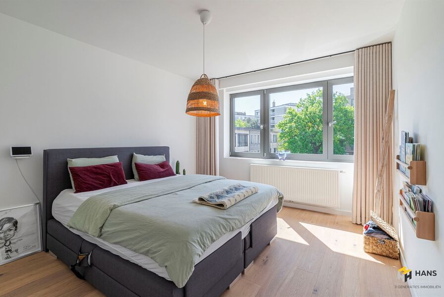 Eengezins woning te koop in DEURNE