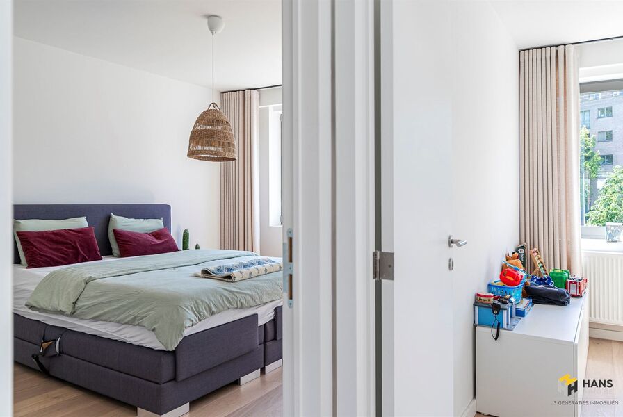 Eengezins woning te koop in DEURNE