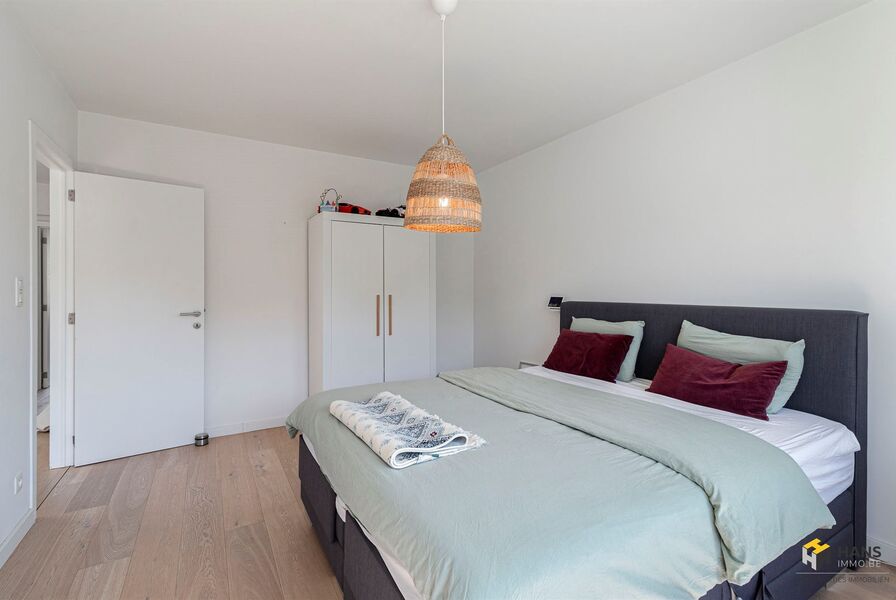 Eengezins woning te koop in DEURNE