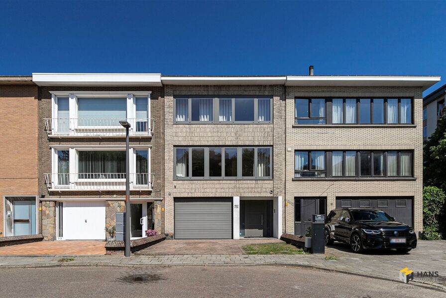 Eengezins woning te koop in DEURNE