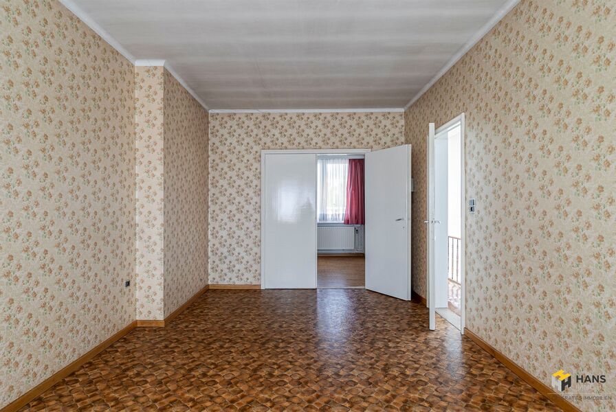 Eengezins woning te koop in DEURNE