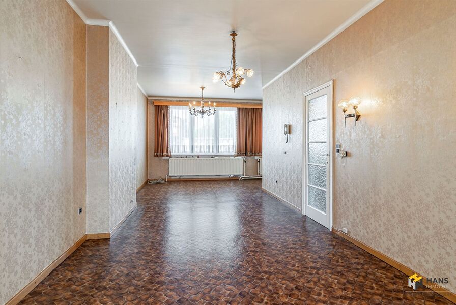 Eengezins woning te koop in DEURNE