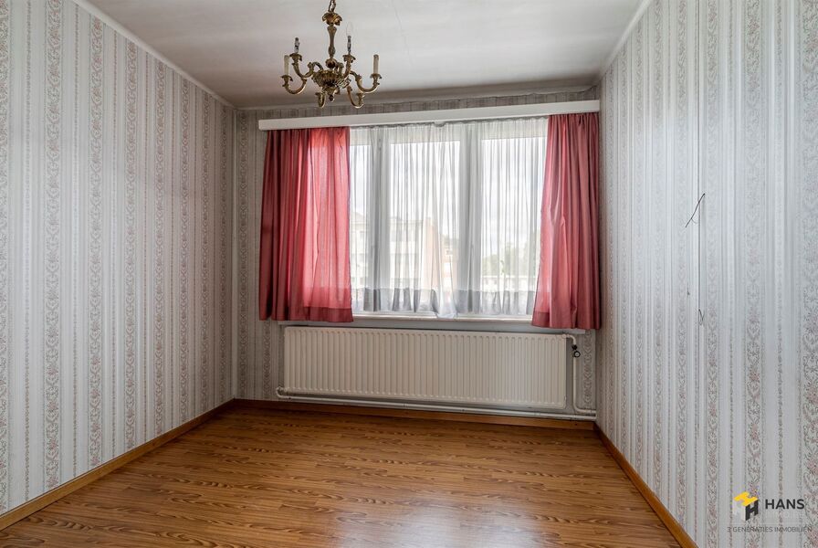 Eengezins woning te koop in DEURNE