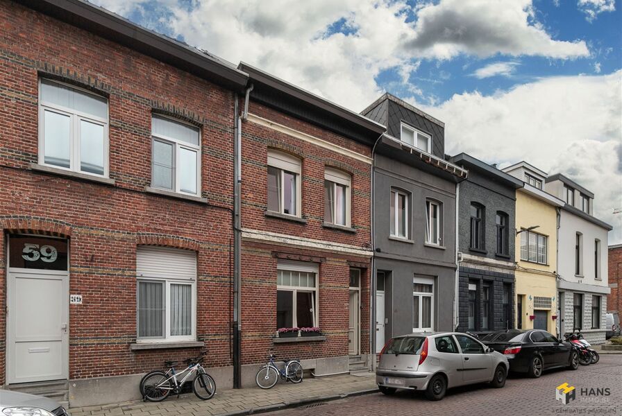 Eengezins woning te koop in MERKSEM
