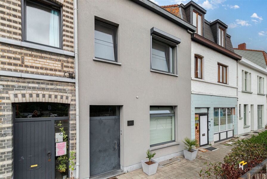 Eengezins woning te koop in MORTSEL