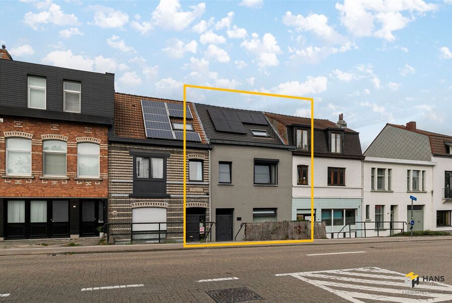 Eengezins woning te koop in MORTSEL