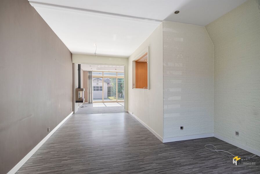 Eengezins woning te koop in MORTSEL