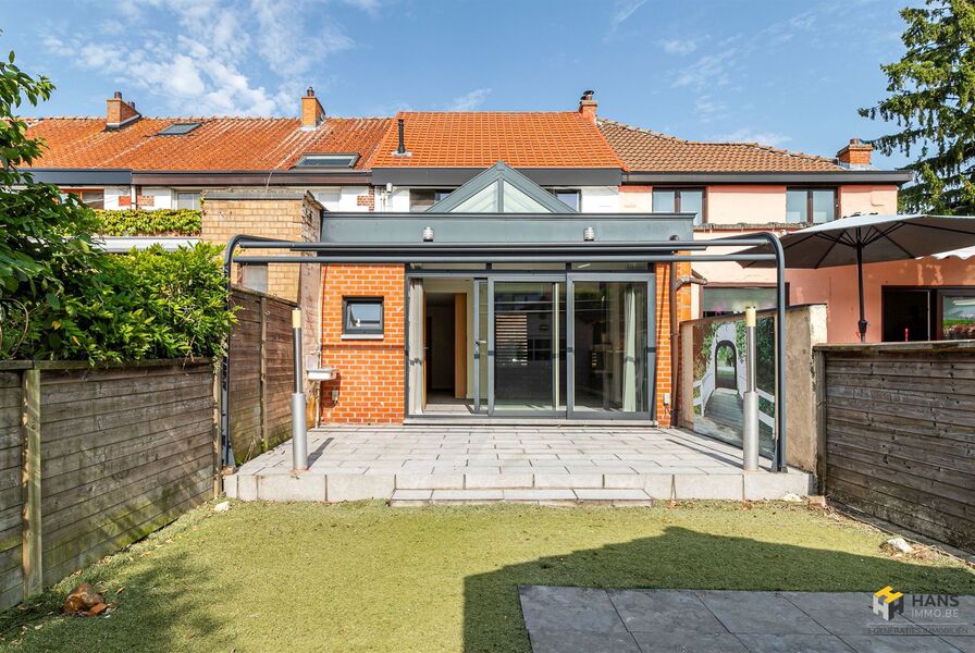 Eengezins woning te koop in MORTSEL