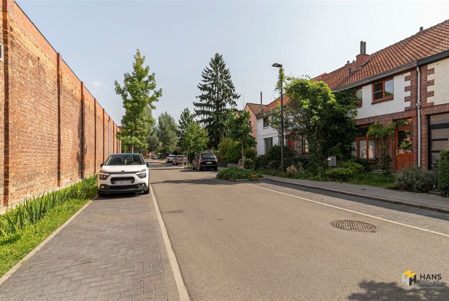 Eengezins woning te koop in MORTSEL