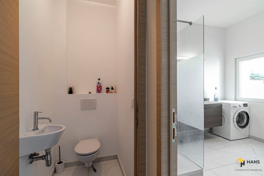 Eengezins woning te koop in MORTSEL