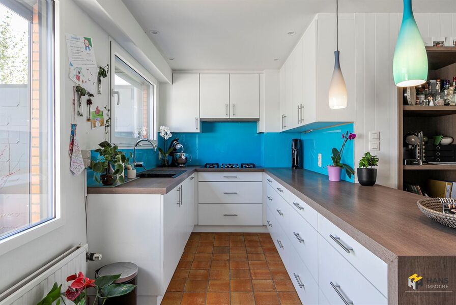Eengezins woning te koop in SCHOTEN