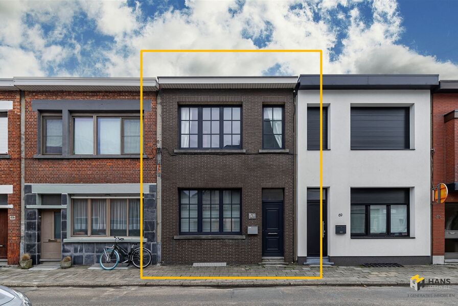 Eengezins woning te koop in ANTWERPEN