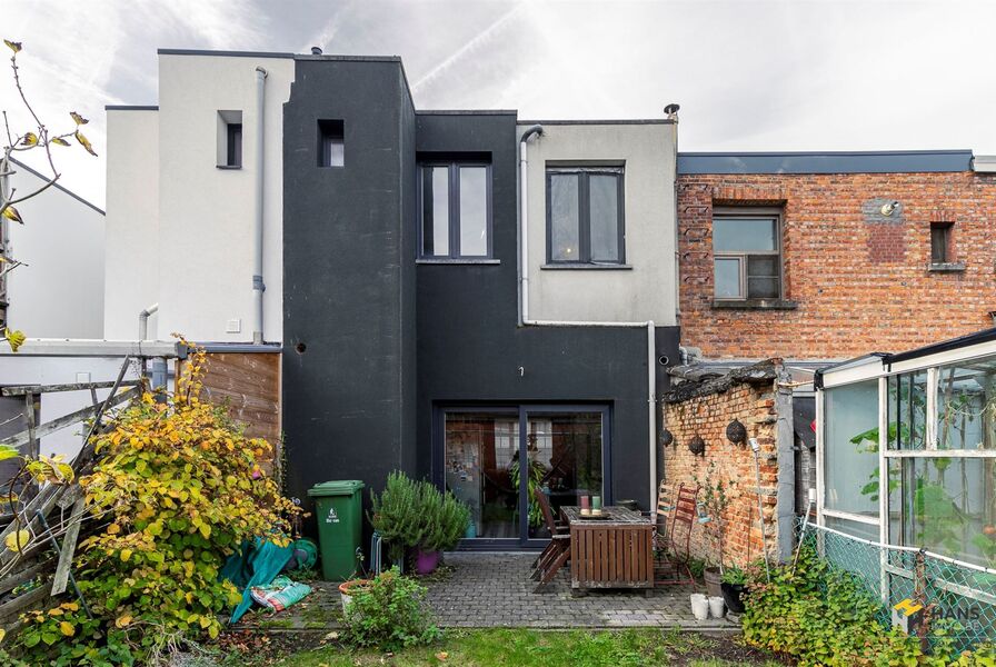 Eengezins woning te koop in ANTWERPEN