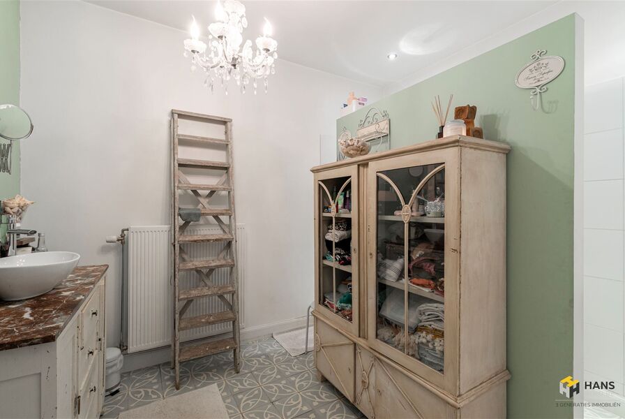 Eengezins woning te koop in ANTWERPEN