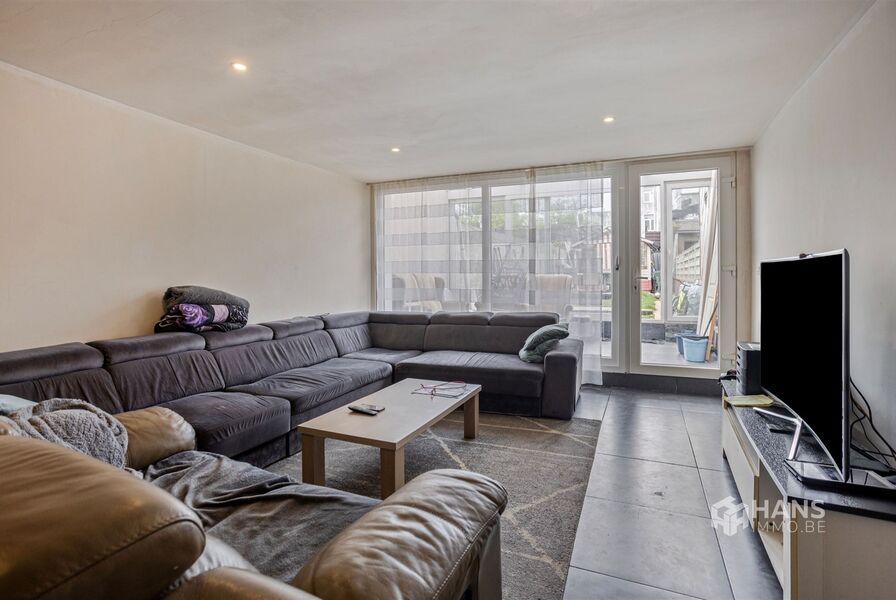 Eengezins woning te koop in DEURNE