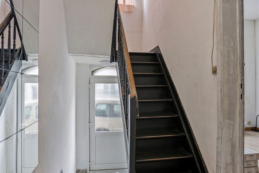 Eengezins woning te koop in DEURNE