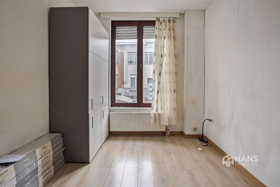 Eengezins woning te koop in DEURNE