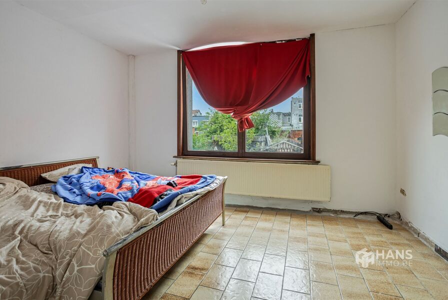 Eengezins woning te koop in DEURNE