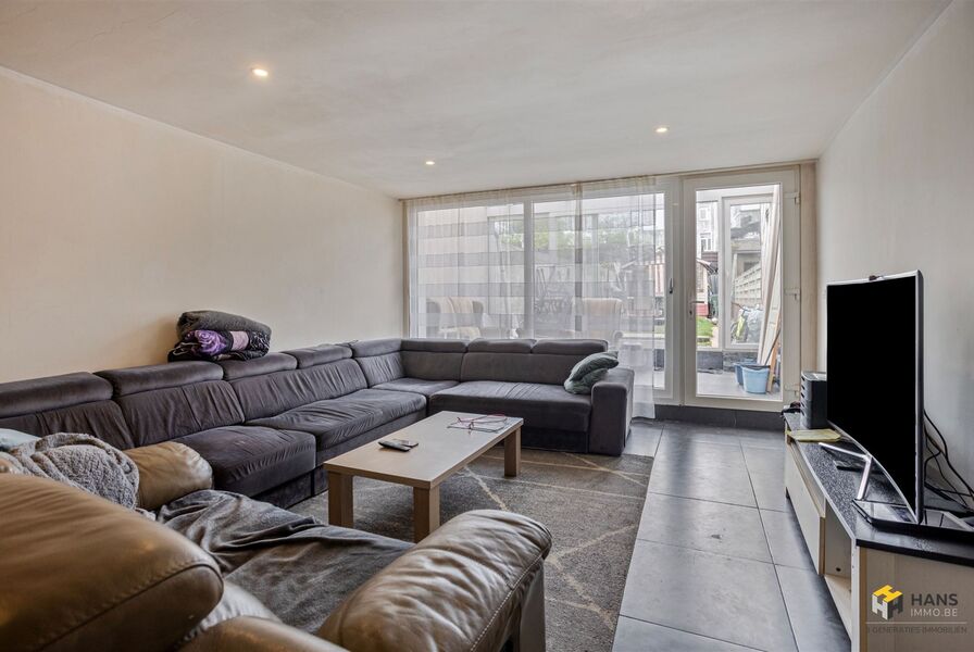 Eengezins woning te koop in DEURNE