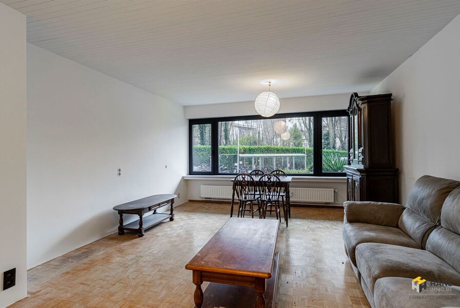 Gelijkvloers te koop in BORGERHOUT