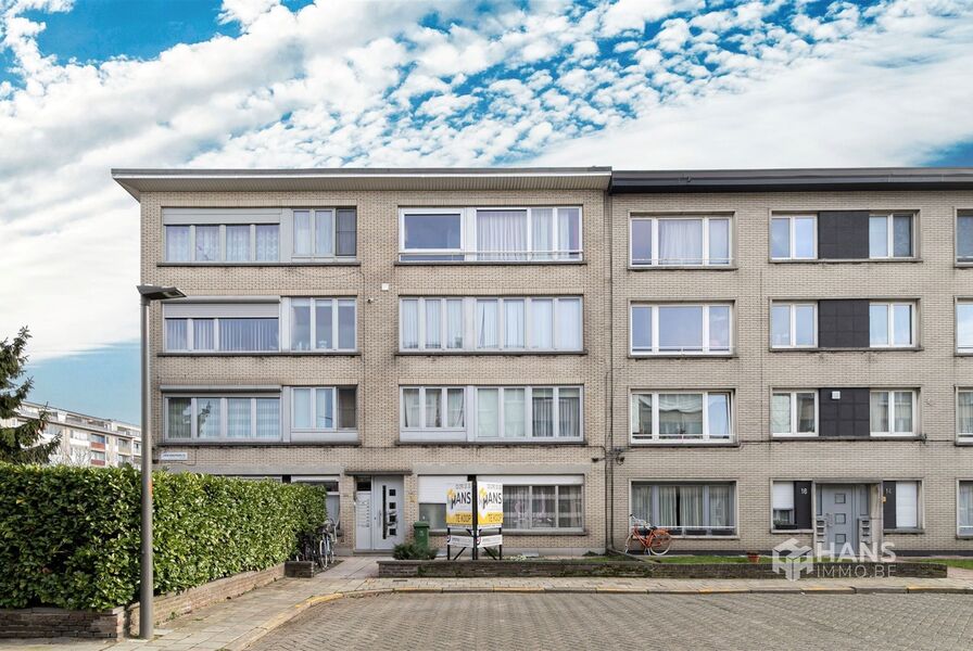 Gelijkvloers te koop in DEURNE