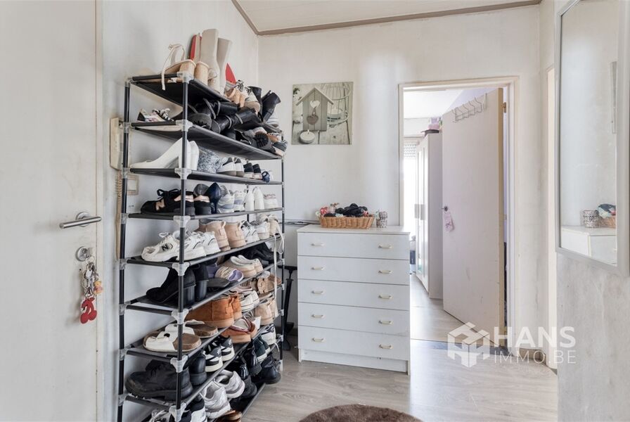 Gelijkvloers te koop in DEURNE