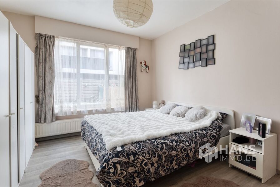 Gelijkvloers te koop in DEURNE