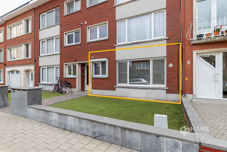 Gelijkvloers te koop in DEURNE