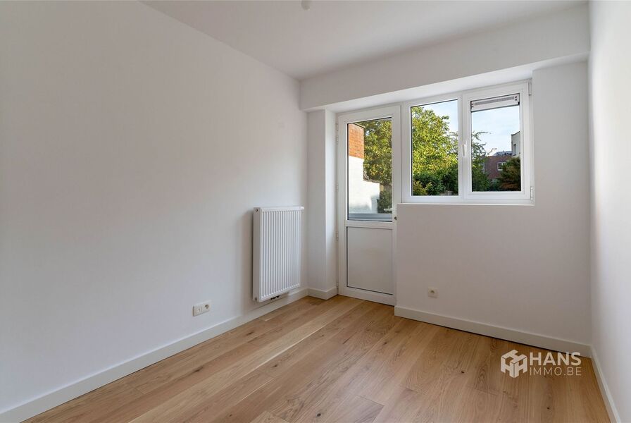 Gelijkvloers te koop in DEURNE
