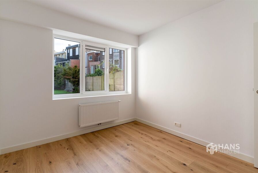 Gelijkvloers te koop in DEURNE