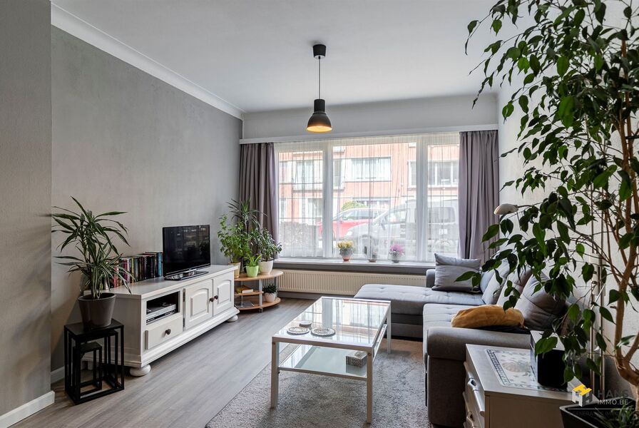 Gelijkvloers te koop in DEURNE