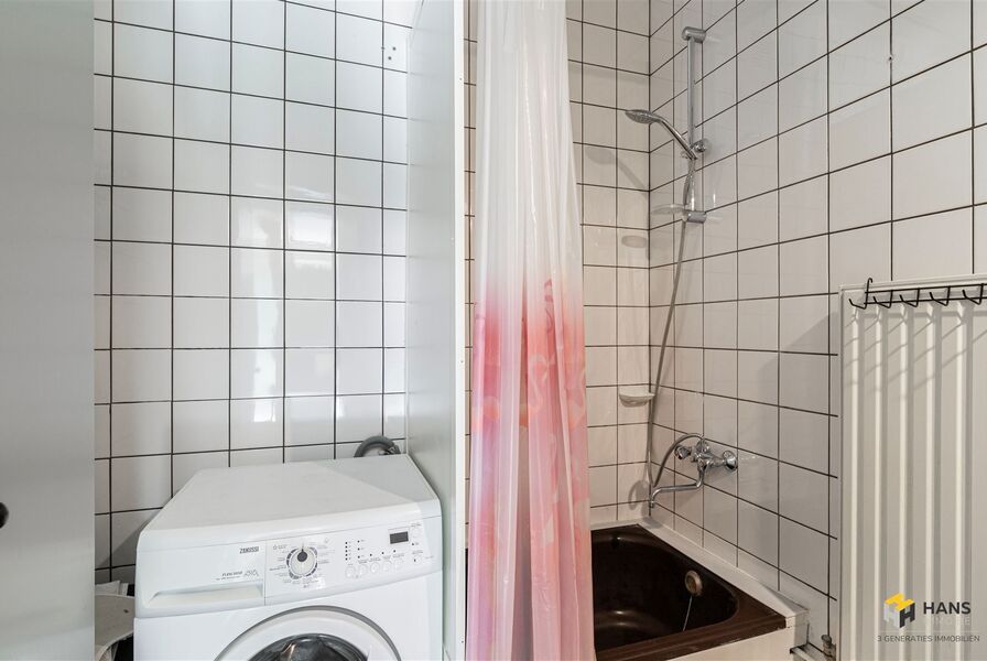 Gelijkvloers te koop in DEURNE