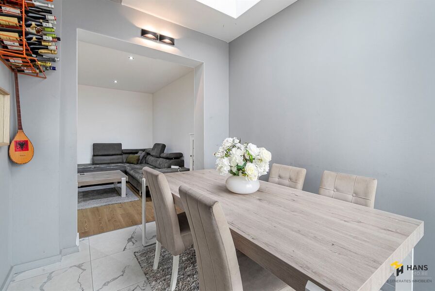 Gelijkvloers te koop in DEURNE