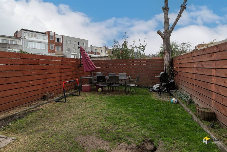 Gelijkvloers te koop in DEURNE