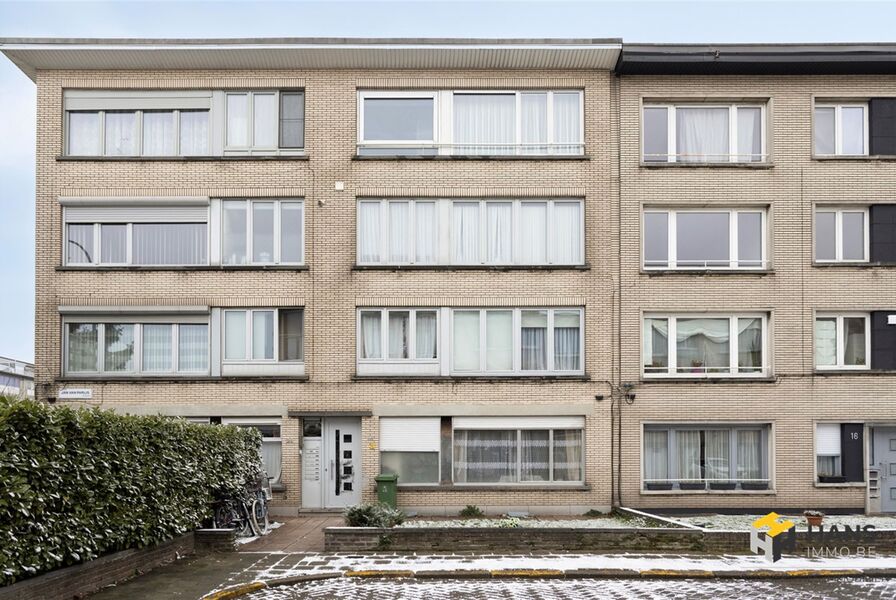 Gelijkvloers te koop in DEURNE