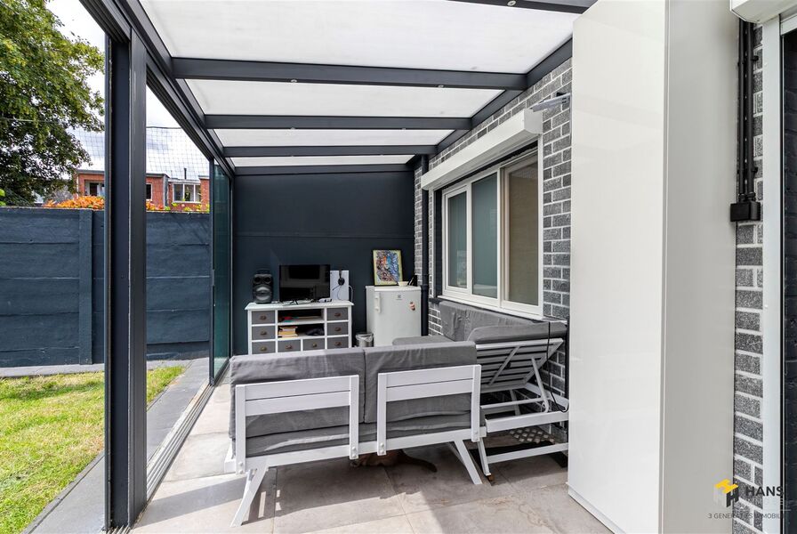 Gelijkvloers te koop in DEURNE