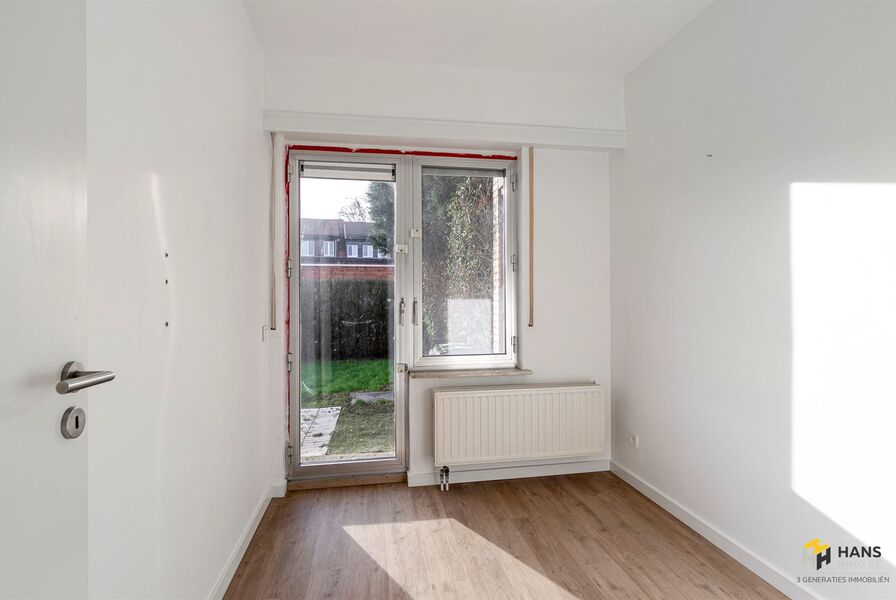 Gelijkvloers te koop in EDEGEM