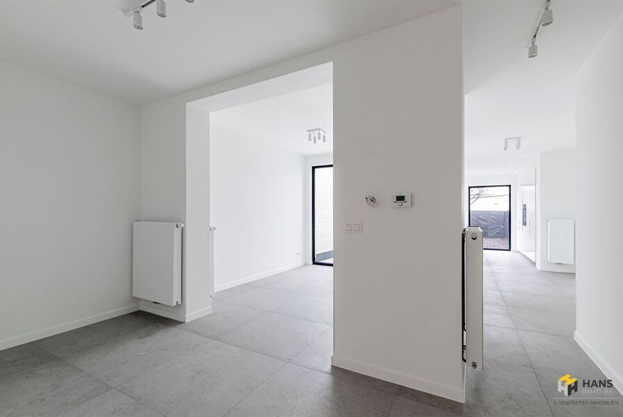 Gelijkvloers te koop in EKEREN