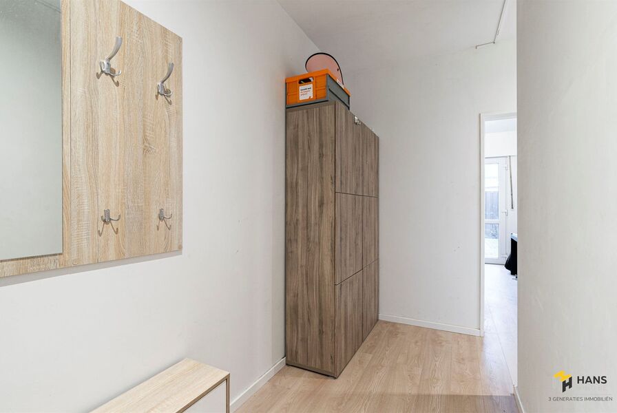 Gelijkvloers te koop in HOEVENEN