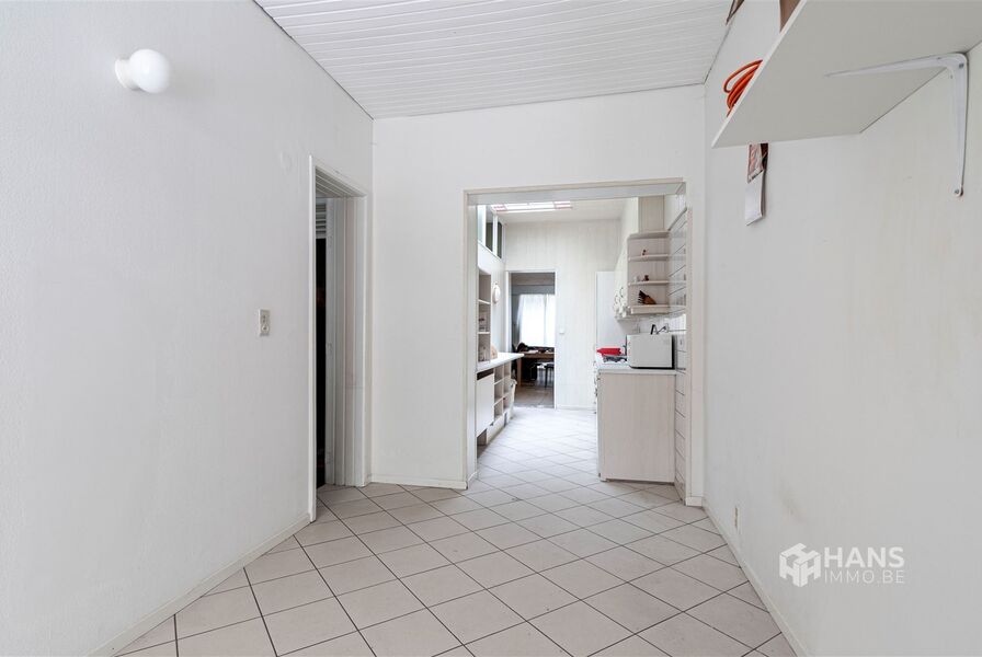 Gelijkvloers te koop in MERKSEM