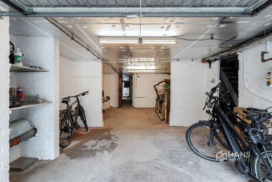 Gelijkvloers te koop in MERKSEM