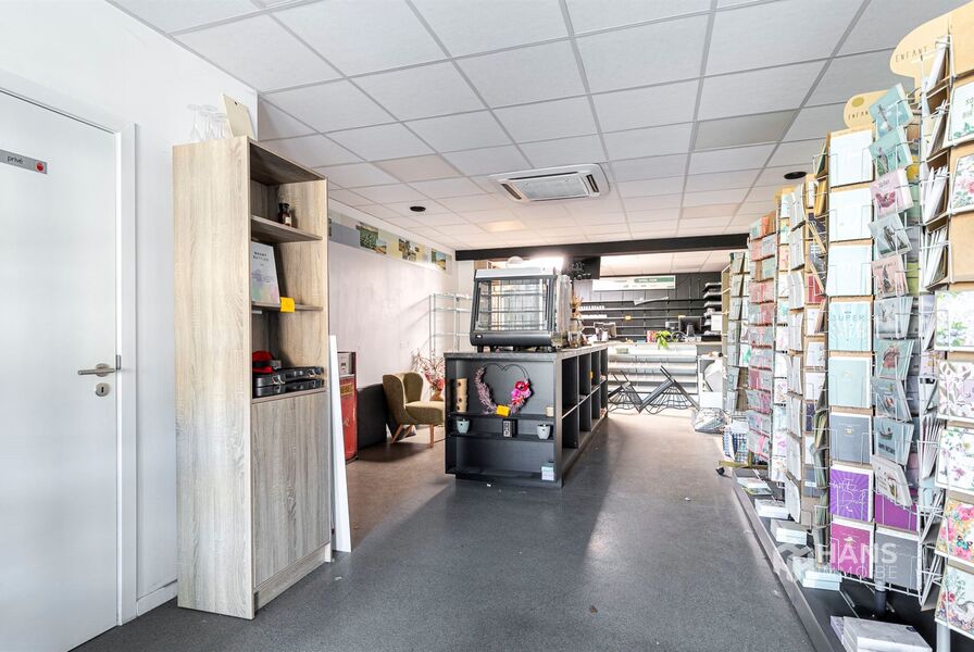 Gemengd gebouw te koop in BOOM