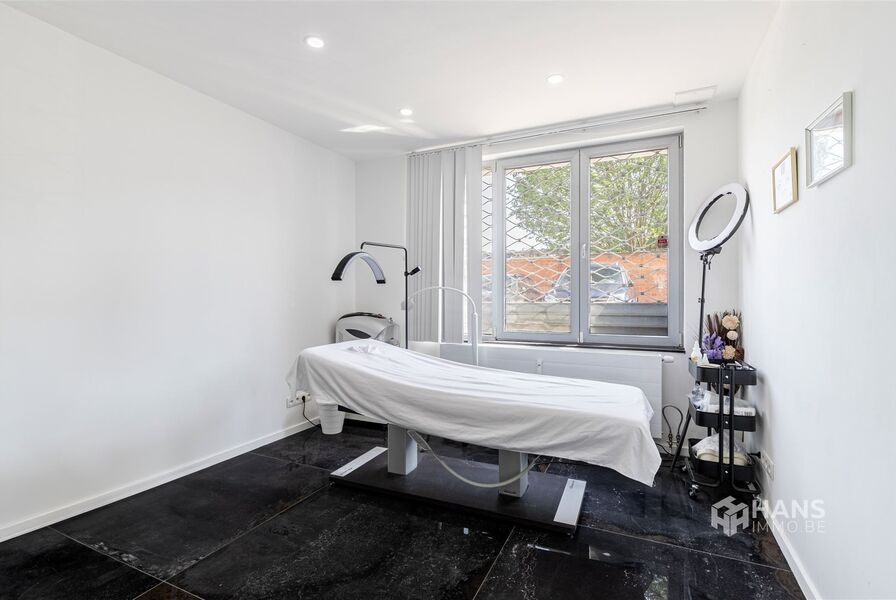 Handelsruimte te koop in ANTWERPEN