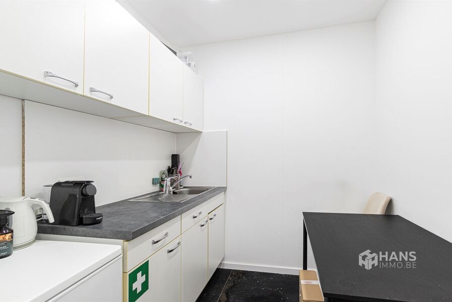 Handelsruimte te koop in ANTWERPEN