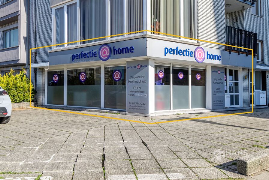 Handelsruimte te koop in DEURNE