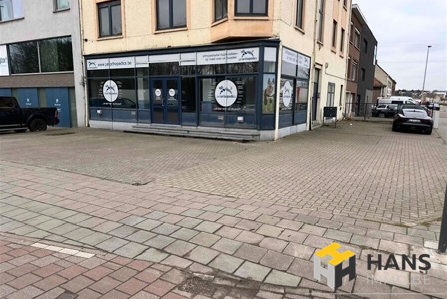 Handelsruimte te koop in DEURNE